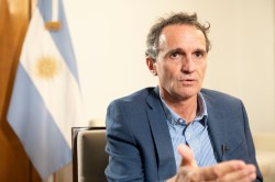 Gabriel Katopodis: "El Gobierno Nacional hace un ajuste, la Provincia redobla el trabajo"