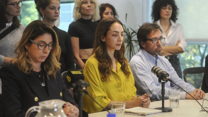 Carla Junqueira: "Si hubiera influencia política como dice Burlando, no hubiera pasado todo esto"