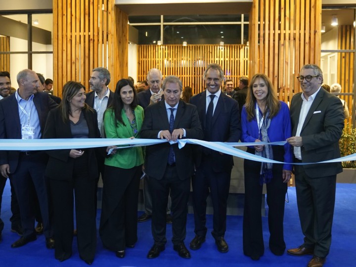 Hotelga 2025 arrancó con anuncios clave para el turismo: Scioli confirmó que se buscará mover el feriado del 12 de octubre