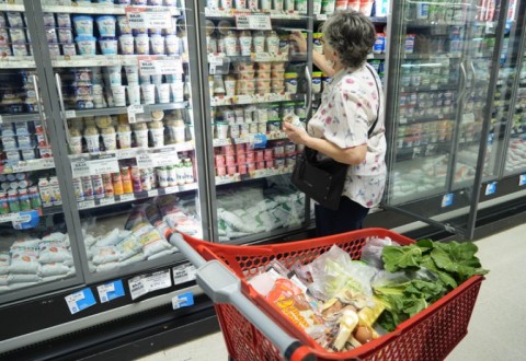 La inflación se disparó al 7,7% en marzo, por encima de lo esperado