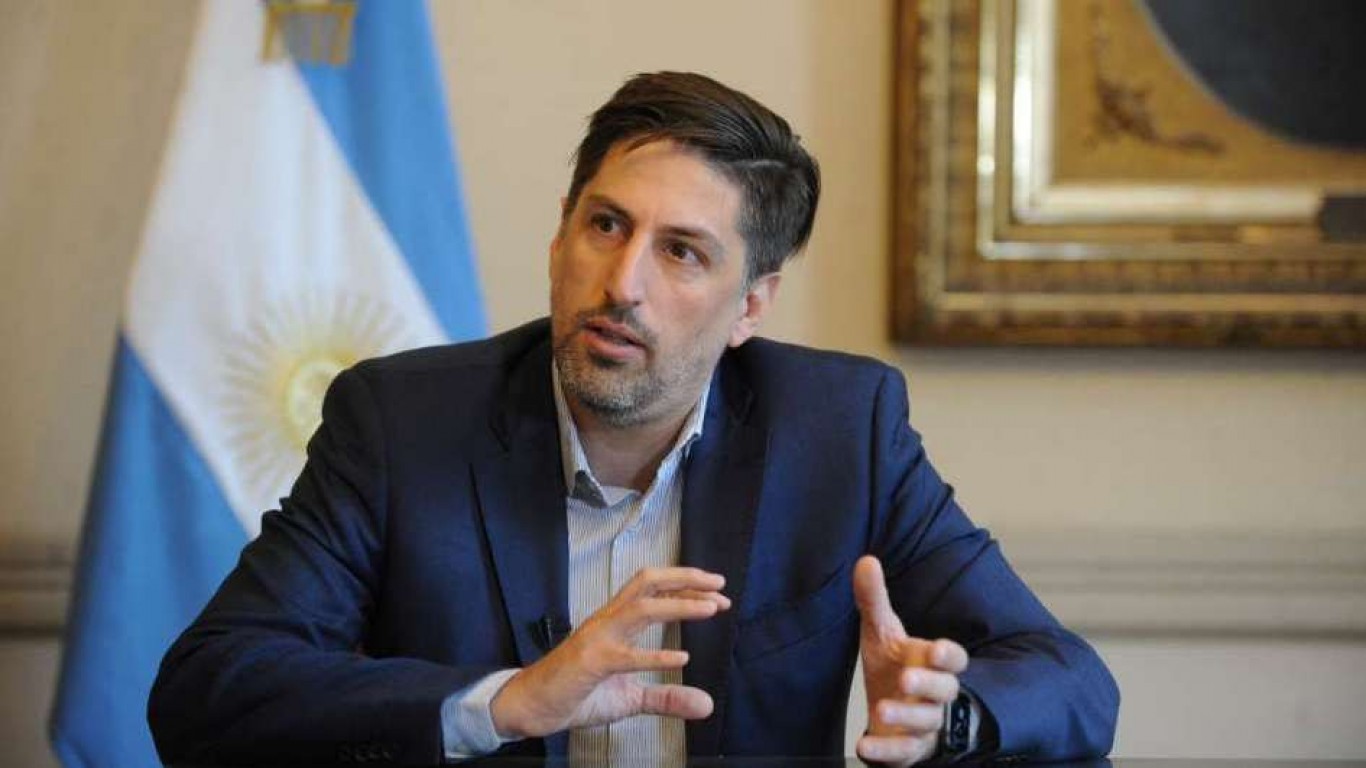 Nicolás Trotta: "El presidente debería haberse enfocado en la gestión y no en condicionamientos en el frente"