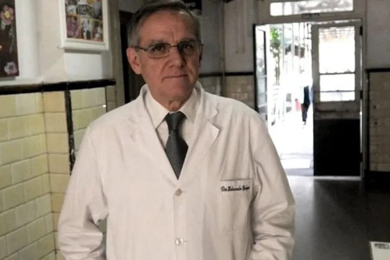 "El grupo que tiene una dosis es un grupo que para la variante Omicron y Delta es como si no estuviese vacunado". Eduardo López