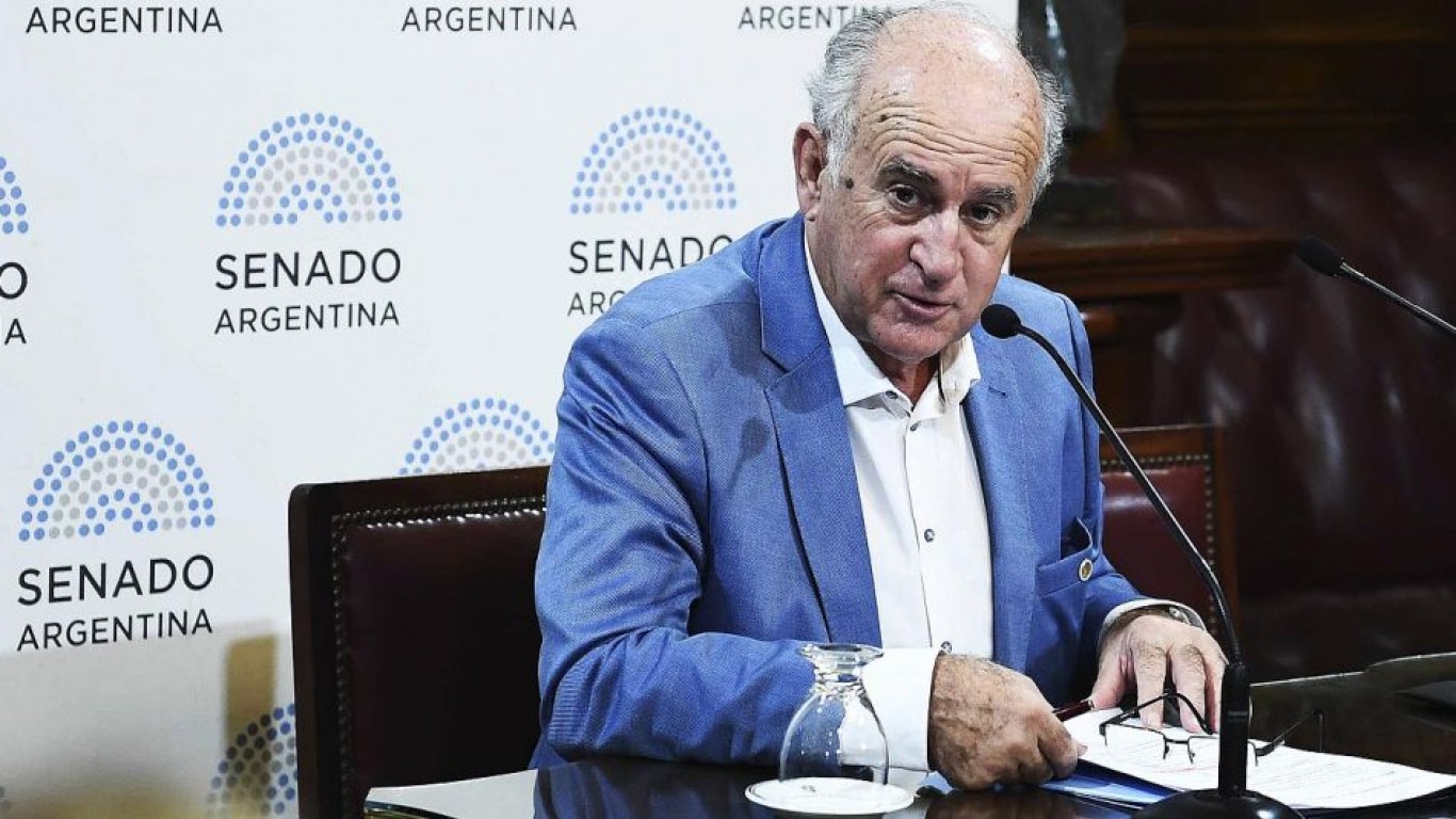 Oscar Parrilli: "El crecimiento de Argentina se lo están quedando cuatro vivos"
