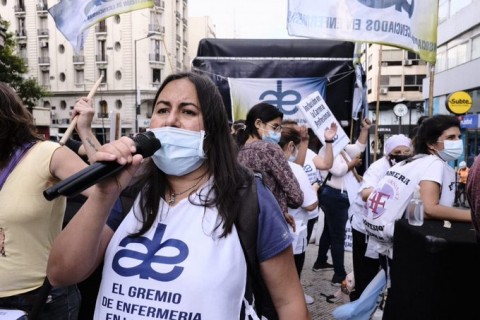 Andrea Ramírez: “Iniciamos un paro que dura hoy y mañana, en todos los hospitales y en los centros de salud de la ciudad”