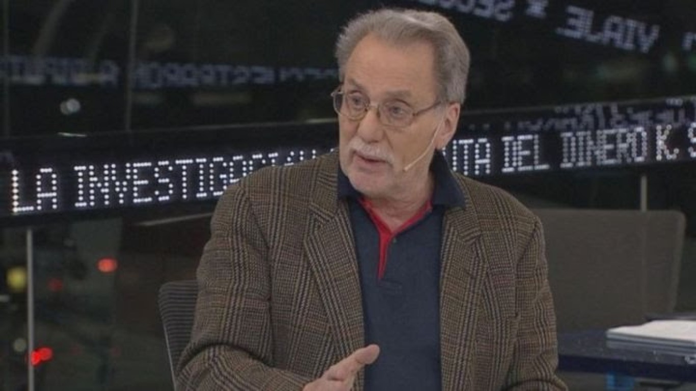 Ismael Bermúdez : "Es evidente que la motosierra no va a ir por la casta política".