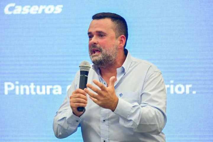 "Hay que pelear hasta el final, el peronismo no tiene que dar el brazo a torcer", Daniel Menéndez