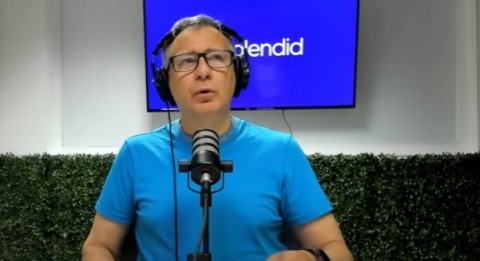 Manotazos de ahogado - El editorial de Rolando Graña