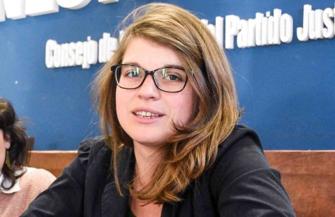 Delfina Rossi: “La propuesta de la Libertad Avanza seguramente va a ser desregular todo el sistema”.