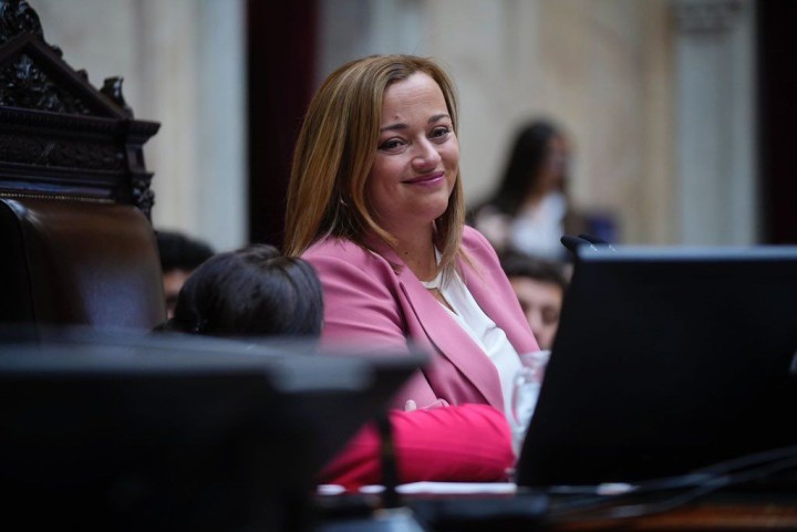 Cecilia Moreau : "El radicalismo va a votar a Massa en la 2da vuelta contra Milei"