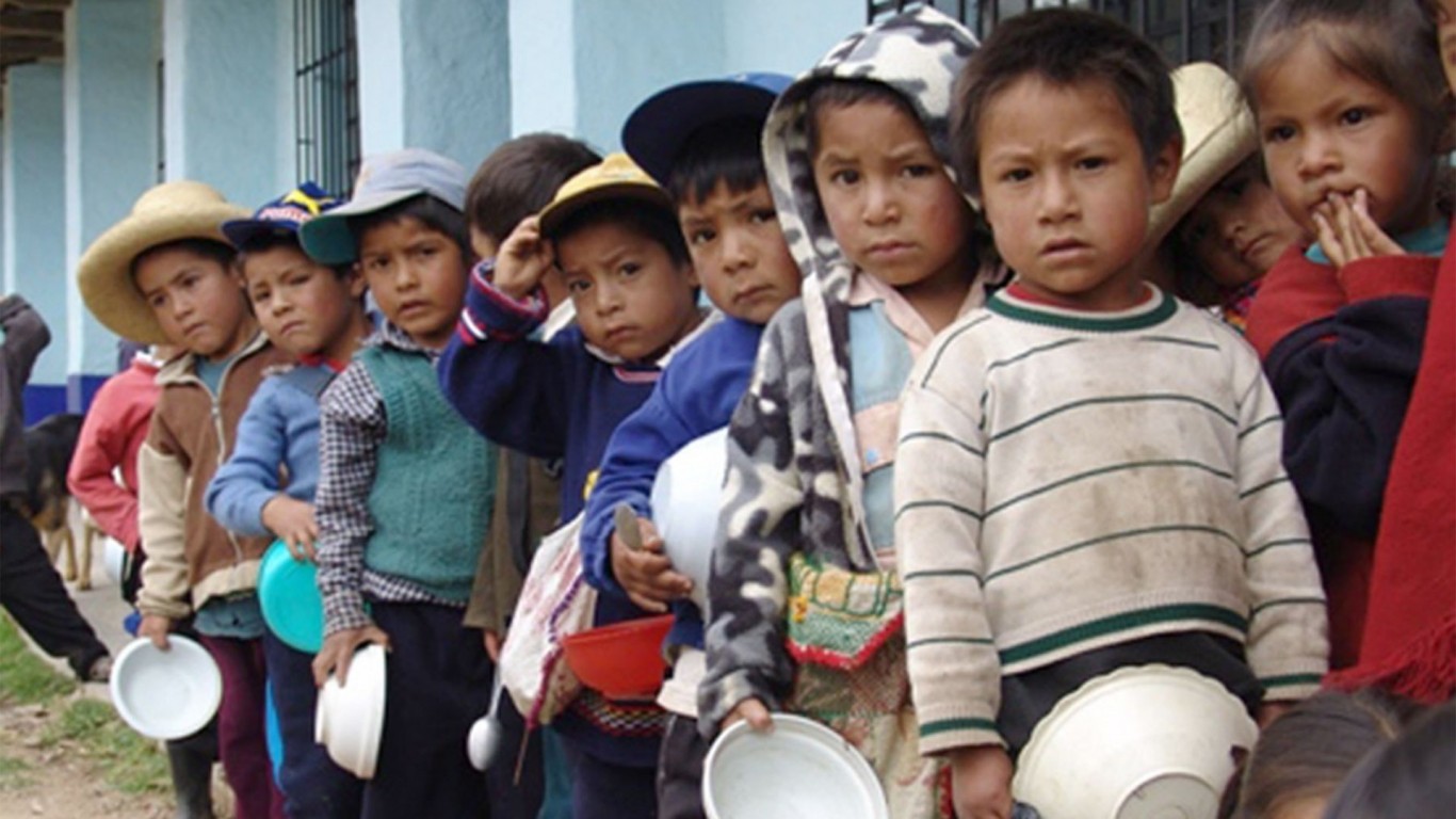 Ianina Tuñón: “Ya hay chicos de clase media baja que acceden a la ayuda alimentaria”