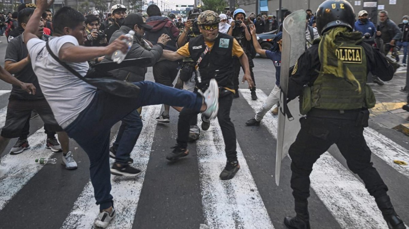 Carlos Paredes: “Fallecieron 49 personas en medio de las protestas, incluso un policía que fue asesinado de la forma más sangrienta”