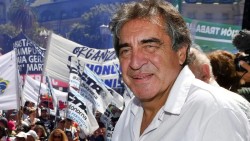 Hugo Godoy: “Un sector de la CGT no entiende que el Gobierno quiere destruir a los trabajadores"