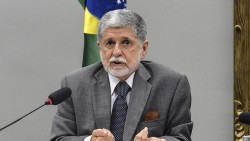 Celso Amorim: “Lula estuvo en la cárcel y recibió amigos. La visita a Cristina es de amistad"