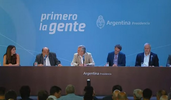 Alberto Fernández: "A los compañeros y a las compañeras, más unidad que nunca"