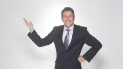 Alejandro Gardinetti: la ametralladora del humor