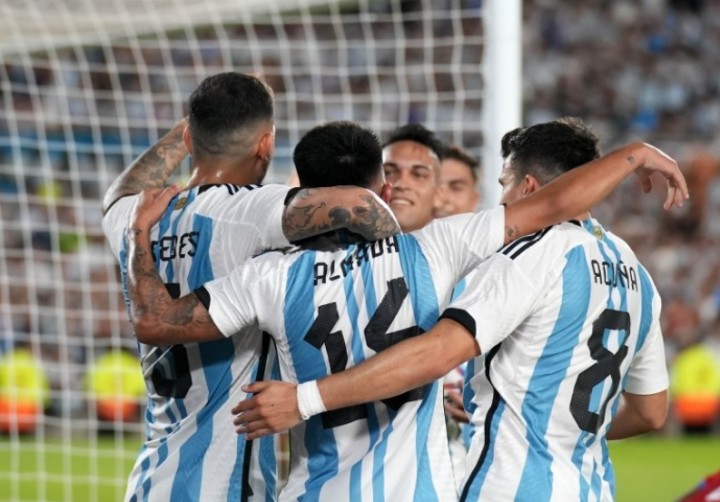 En una fiesta monumental, Argentina se estrenó como campeón del mundo ante su gente