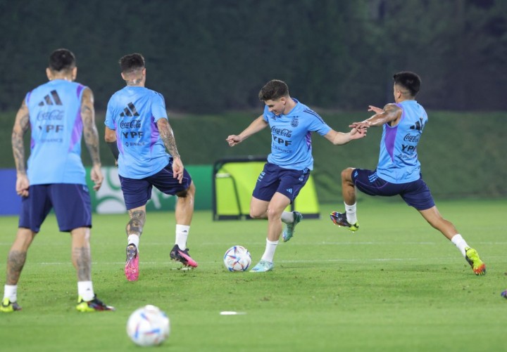 La Selección realizó el último entrenamiento de cara al cruce con Países Bajos