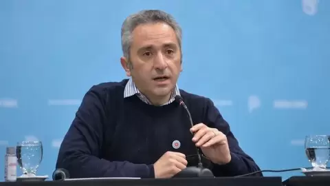 Andrés Larroque: "Milei se ha transformado en un parteaguas del escenario político argentino, genera cercanías en sectores políticos que pueden tener matices"