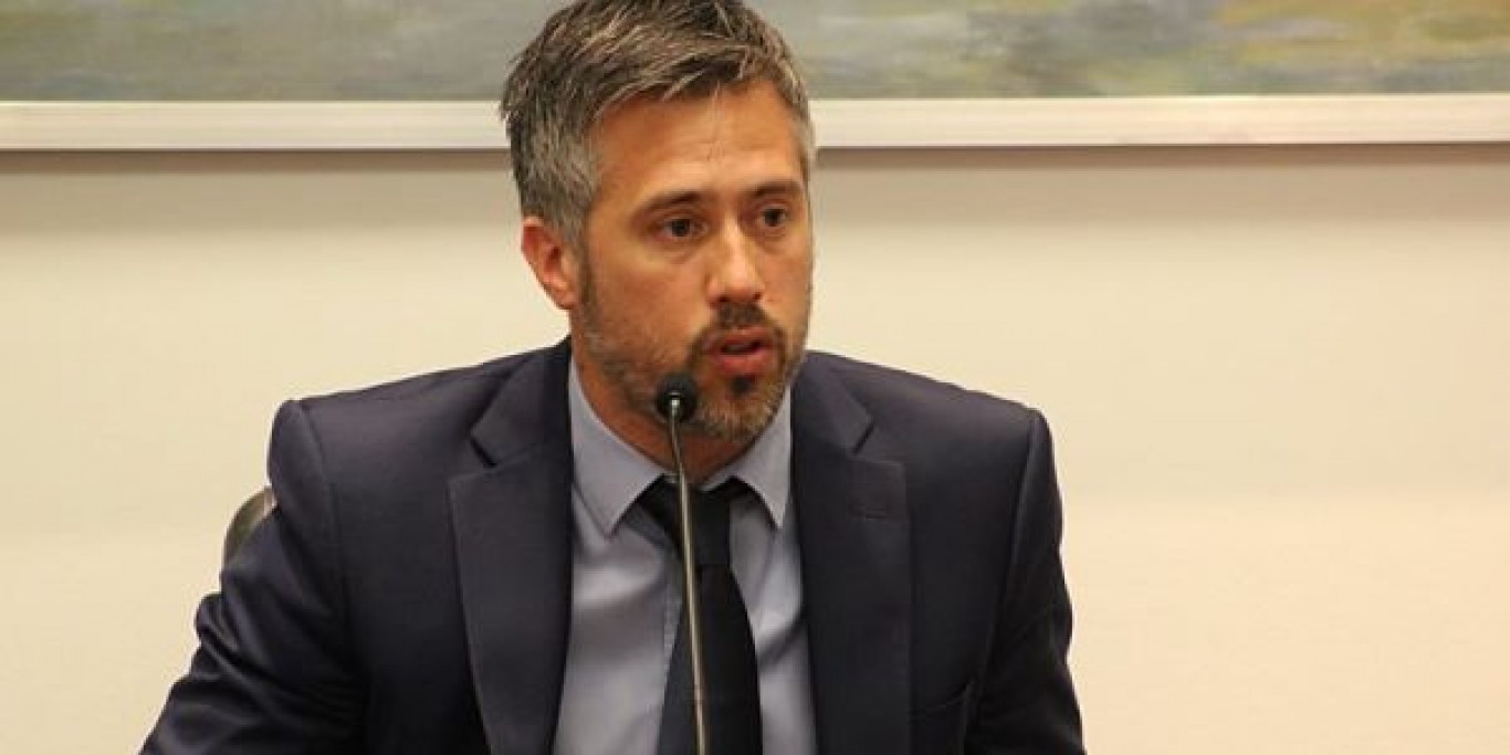 Leandro Busatto: "Estamos con dificultad para conectar la agenda del Peronismo con la de la gente"
