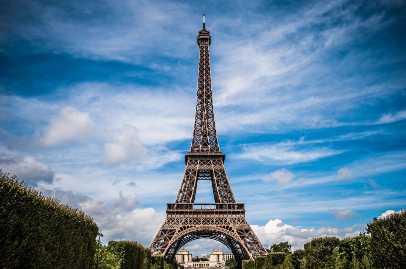 Soñando con Paris y la Torre Eiffel