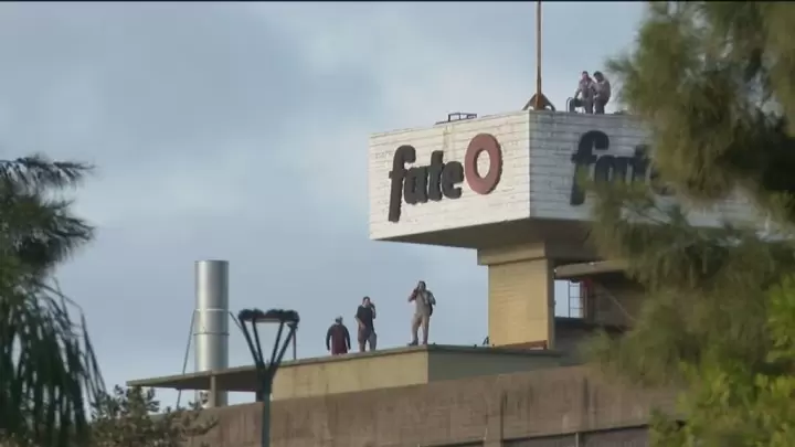 Sebastián Tesoro, trabajador de FATE: “Más de 700 familias nos quedamos en la calle"