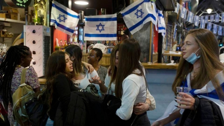 "El ciclo escolar empezó con restricciones en Israel. En el tercer aislamiento no hubo escuelas" Hernán Solomín