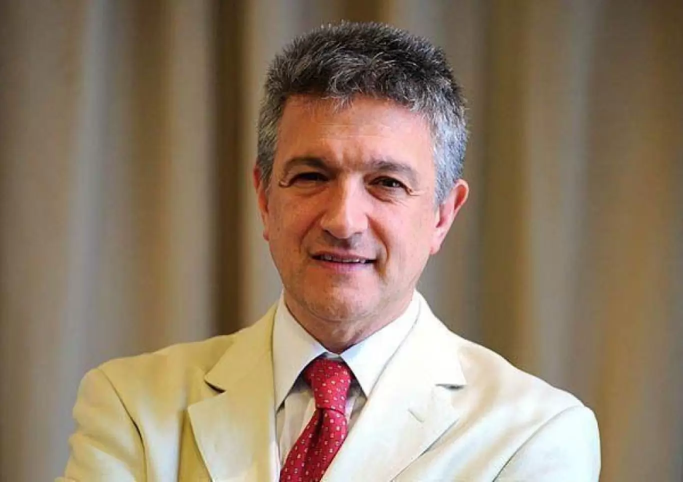 Gustavo López: 