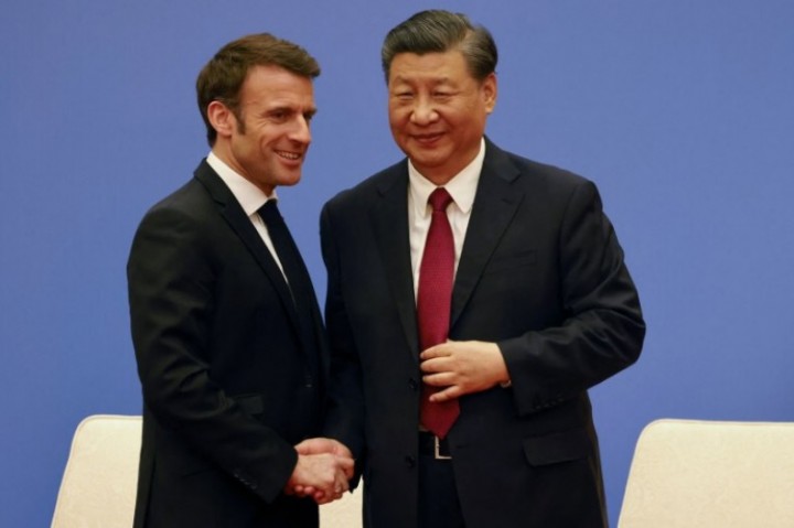 Con un fastuoso trato a Macron, Xi Jinping corteja a Francia para "contrarrestar" a Estados Unidos