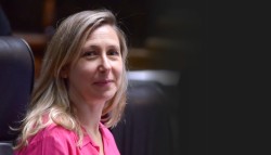 Myriam Bregman: “Espert incita al grupo que lo rodea a que nos ataquen”