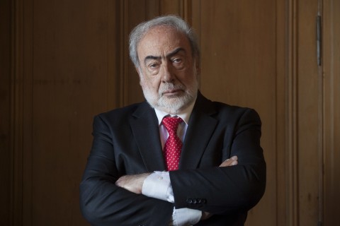 Eduardo Barcesat: “Este DNU es franca y abiertamente inconstitucional&quot;