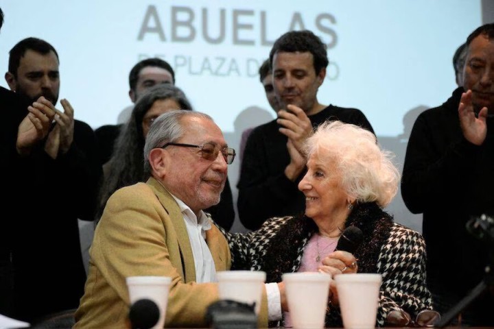 Estela de Carlotto: "Hay medios que viven en otro planeta, creen que ocultando vamos a corregir los errores"