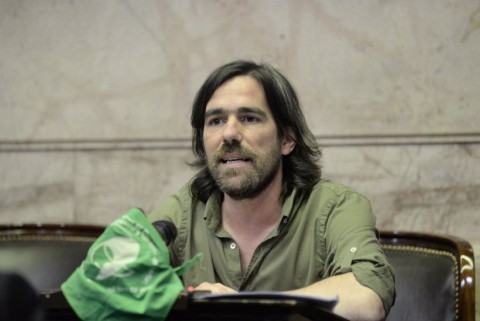 Nicolás Del Caño: &quot;El ajuste no lo está pagando la casta, lo está pagando la gente trabajadora&quot;