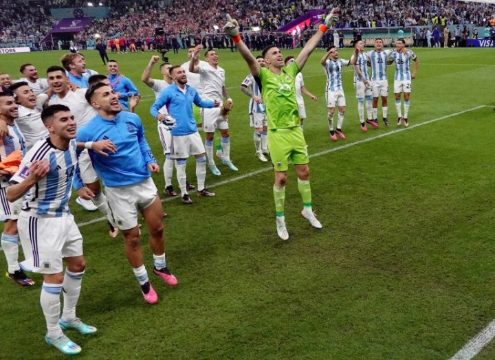 Reencuentro familiar y atentos a Francia-Marruecos: el día de la Selección argentina tras el pase a la final